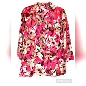 CJ BANKS  SIZE 1X linen/rayon blend , 3/4 sleeve button front jacket.